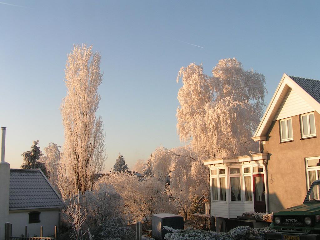 B&B Aandedijkinbrakel Zaltbommel Exterior photo